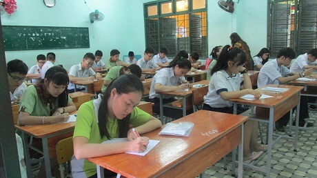 TPHCM: 80% thí sinh sẽ vào được lớp 10 công lập - 7 Những gương mặt đầy âu lo