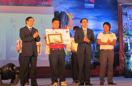 Thí sinh Nguyễn Trung Hiếu giành giải Nhất