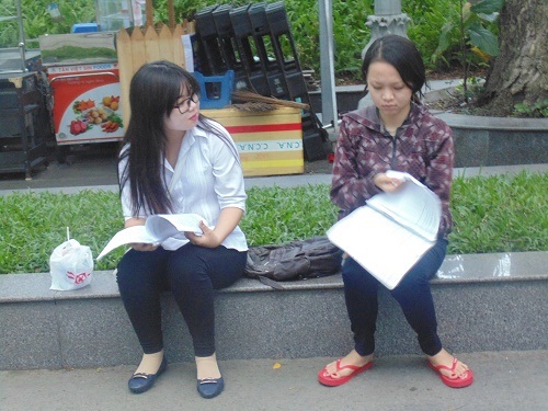 Cả hội đồng thi chỉ phục vụ 1 thí sinh thi môn Lịch sử - 9 Trao
đổi ngay với bạn bè khi gặp các vấn đề chưa hiểu