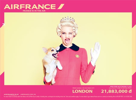 Paris thêm phần lãng mạn với sắc tuyết trắng