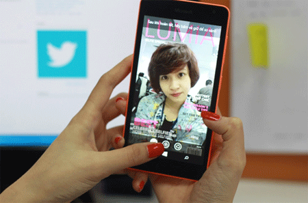 Lumia 535 - điện thoại giá ổn, chuyên selfie