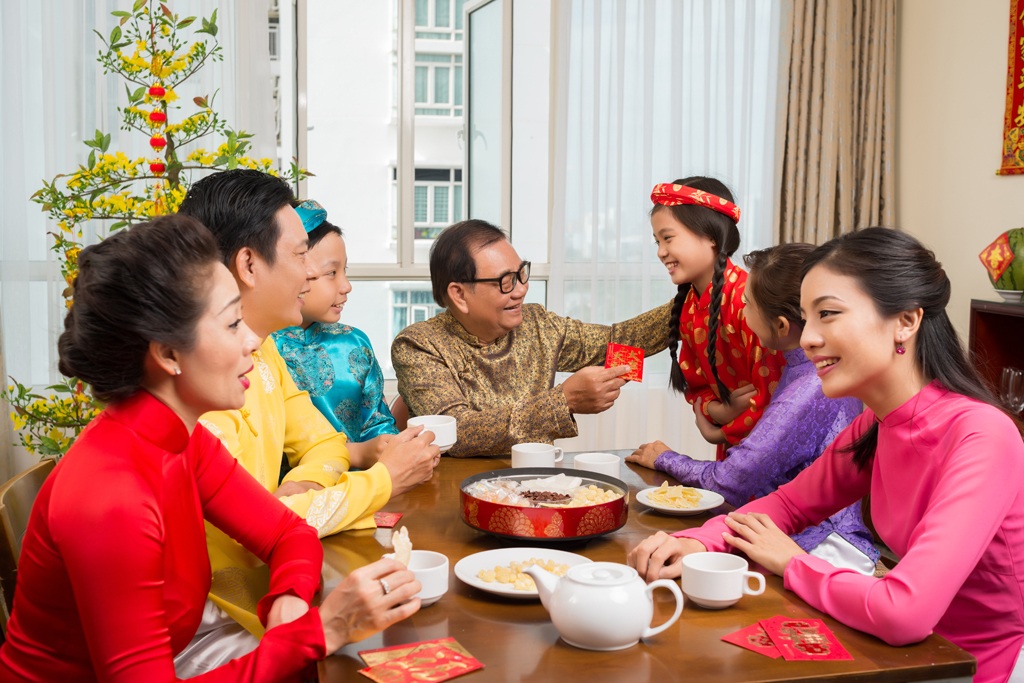 Vị ngon - sự đồng cảm cho gia đình nhiều thế hệ - 1 “Cuộc sống dần hiện đại, đổi thay nhưng gia đình mình vẫn chọn