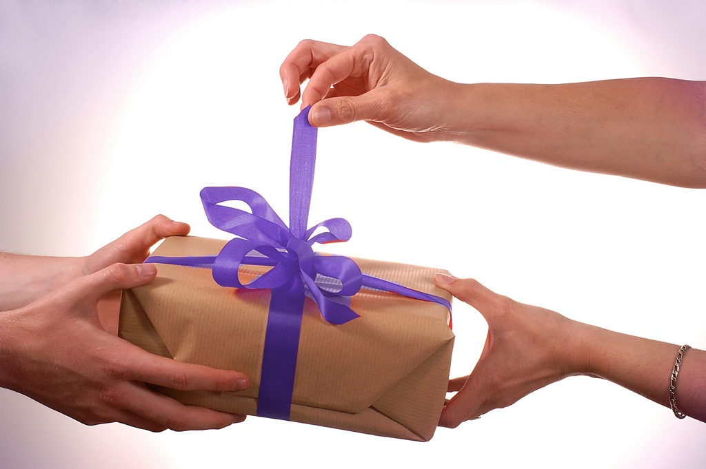 Cơ hội vui chơi, mua sắm thả ga dành cho cộng đồng tím - 1 “Gửi nhau niềm vui, lan truyền hứng khởi” đem đến thật nhiều quà tặng hấp dẫn