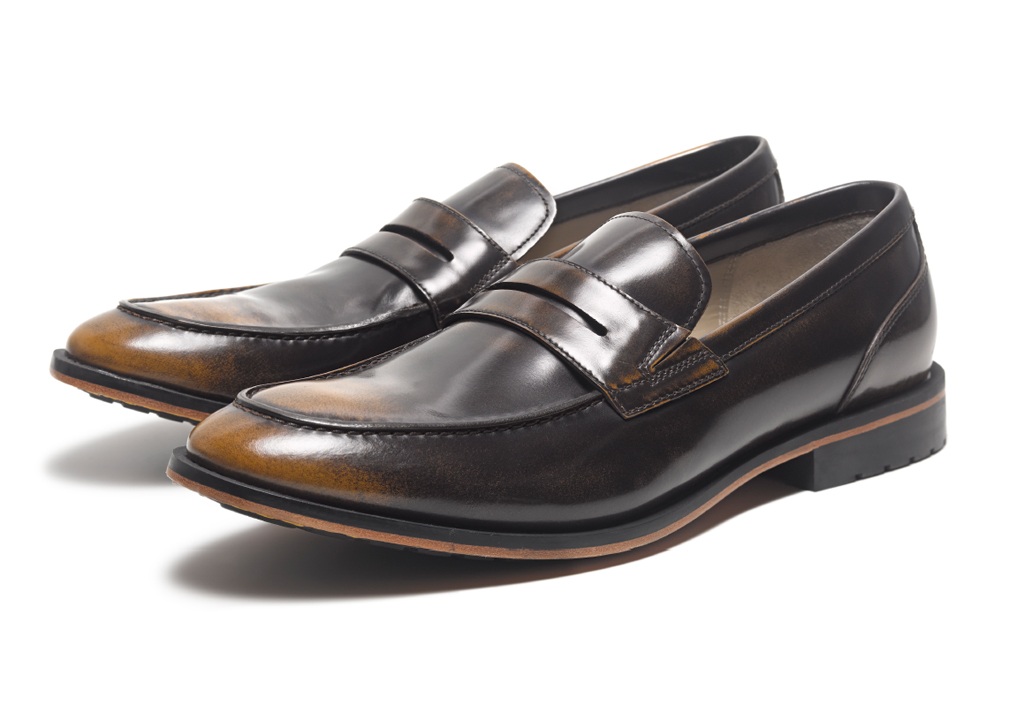 Clarks giới thiệu BST Xuân - Hè 2015 - 8 Điệu đà ở những bữa tiệc cocktail.