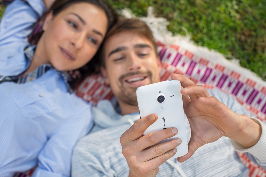Microsoft tặng ưu đãi hấp dẫn cho khách mua điện thoại Lumia 640 và Lumia 640XL - 2 Microsoft tặng ưu đãi hấp dẫn cho khách mua điện thoại Lumia 640 và Lumia 640XL