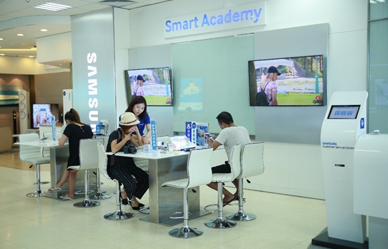 Trải nghiệm dịch vụ chăm sóc khách hàng "đẳng cấp" của Samsung - 5 Dành cho các bạn trẻ đam mê công nghệ, Smart Academy có đầy đủ thông tin