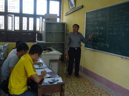 Thầy giáo dạy Lý và “bộ sưu tập” huy chương  - 3