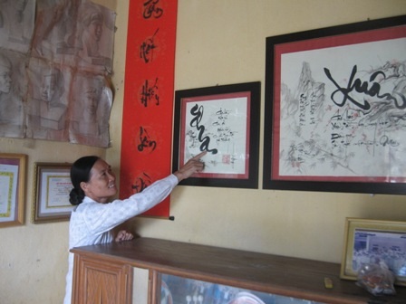 Nghị lực người phụ nữ tảo tần nuôi 3 con vào ĐH - 1