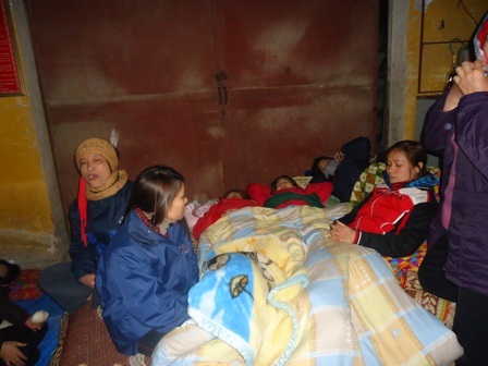 Vụ 800 tiểu thương giữ chợ: Tạm dừng khởi công xây chợ mới - 4