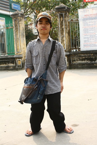 Vững bước trên đôi chân tật nguyền - 1