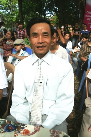 Cuồng nhiệt cổ vũ thí sinh Đường lên đỉnh Olympia 2011  - 13