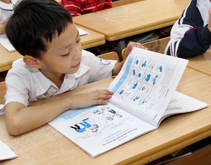 Vì sao học sinh Việt Nam "ngại" nói tiếng Anh? - 1 Vì sao học sinh Việt Nam "ngại" nói tiếng Anh? - 1