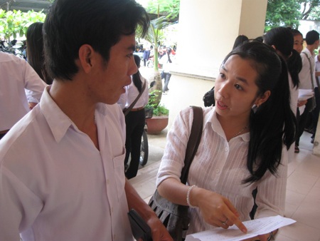 Đề Toán không khó, thí sinh xong sớm - 5 Đề Toán không khó, thí sinh xong sớm - 5