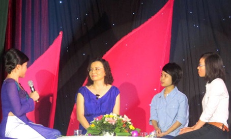 Thắp sáng ước mơ nghề báo  - 2