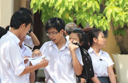 Khánh Hòa, Quảng Ngãi công bố điểm chuẩn vào lớp 10 - 1 Khánh Hòa, Quảng Ngãi công bố điểm chuẩn vào lớp 10 - 1