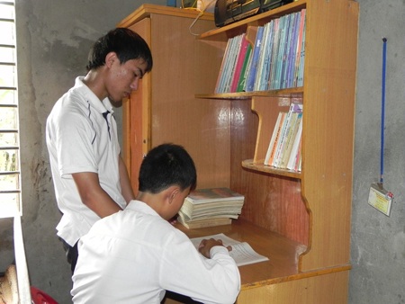 Chàng phụ hồ đỗ thủ khoa ĐH Bách khoa Đà Nẵng - 2 Chàng phụ hồ đỗ thủ khoa ĐH Bách khoa Đà Nẵng - 2