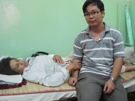 Chàng thủ khoa giỏi tự lập - 1 Chàng thủ khoa giỏi tự lập - 1