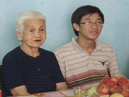 “Chàng mọt sách” lập “hattrick thủ khoa” - 4