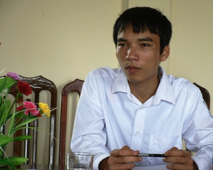 Pham-van-Dinh-25_01216.jpg