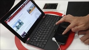 Ấn Độ: Phát miễn phí gần 7 triệu laptop cho học sinh nghèo - 1 Ấn Độ: Phát miễn phí gần 7 triệu laptop cho học sinh nghèo - 1