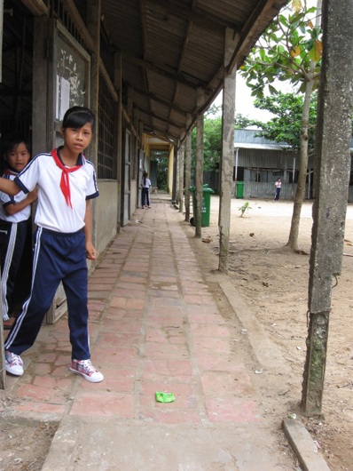 Sóc Trăng: Vừa học vừa lo trường… sập - 1 Sóc Trăng: Vừa học vừa lo trường… sập - 1
