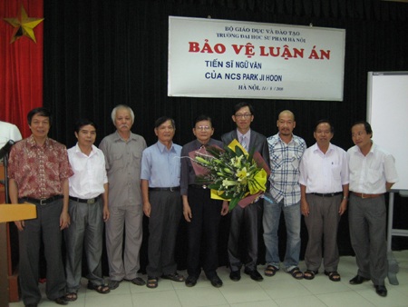 Nhận xét về công trình “Nghiên cứu cách đọc từ gốc Hán trong tiếng Việt và tiếng Hàn” của TS Park Ji Hoon - 1