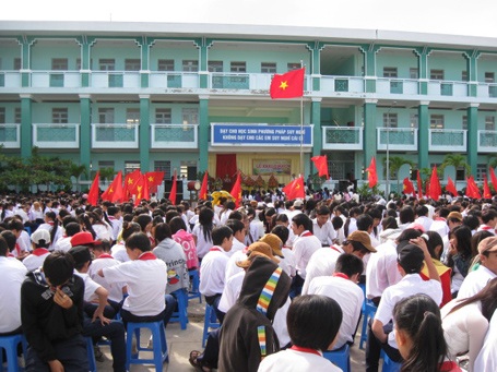 Náo nức khai giảng năm học mới 2011-2012 - 3 Náo nức khai giảng năm học mới 2011-2012 - 3