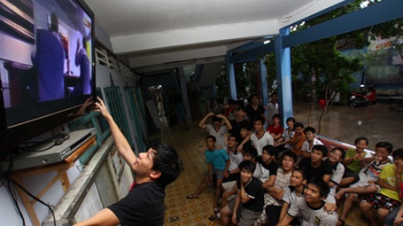 Khi trường tư chèo kéo học sinh - 1