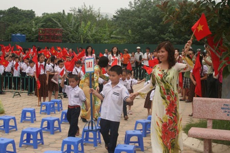 Mẹ - Cô giáo của con! - 1 Mẹ - Cô giáo của con! - 1