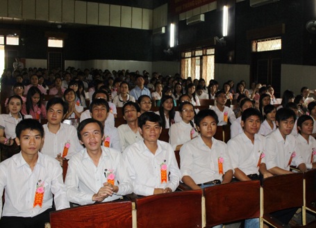 Hơn 1 triệu thầy cô hân hoan đón Ngày Nhà giáo - 5 Các gương mặt sinh viên tiêu biểu ĐH Quy Nhơn. (Ảnh: Doãn Công)