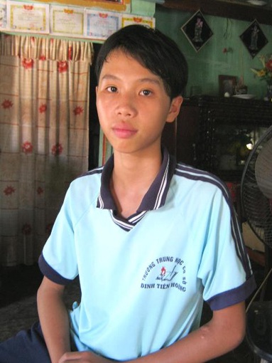 Gặp hai học trò nghèo “nổi danh” đất Phú Yên - 2 Gặp hai học trò nghèo “nổi danh” đất Phú Yên - 2