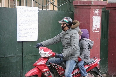 “Giờ học thay đổi, không biết phải đón con như thế nào?” - 1 “Giờ học thay đổi, không biết phải đón con như thế nào?” - 1