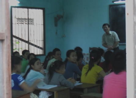 Dạy thêm, học thêm tràn lan: Thuốc nào để đặc trị? - 1 Dạy thêm, học thêm tràn lan: Thuốc nào để đặc trị?
