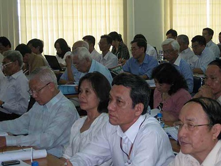 Giáo dục ĐH còn “cái đuôi bao cấp” - 1 Giáo dục ĐH còn “cái đuôi bao cấp”