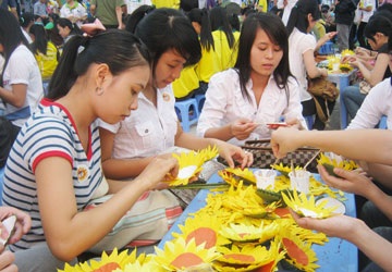 Có điểm công tác xã hội, SV mới được xét tốt nghiệp - 1 Có điểm công tác xã hội, SV mới được xét tốt nghiệp