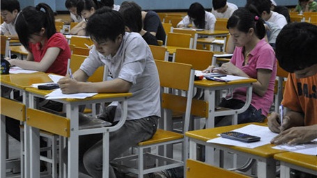 Loạn… thi thử đại học 