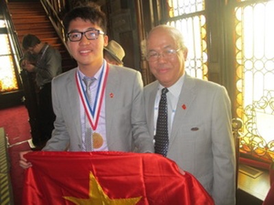 Thi Olympic khu vực và quốc tế năm 2012