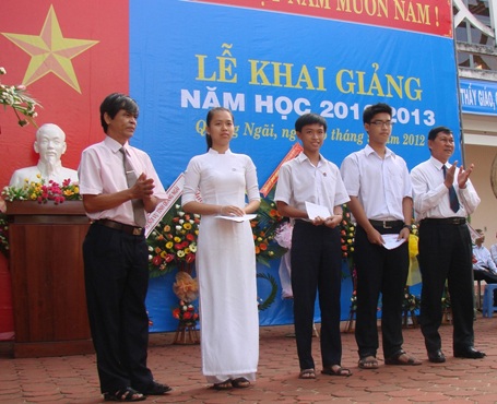 Hơn 20 triệu HS, SV bước vào năm học mới - 9 Hơn 20 triệu HS, SV bước vào năm học mới