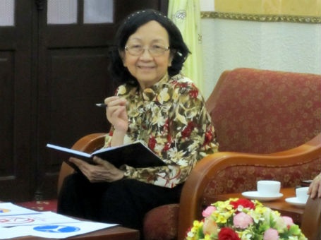 Nữ nghiên cứu sinh trong nước: Khó khăn chất chồng khó khăn! - 4 Nữ nghiên cứu sinh trong nước: Khó khăn chất chồng khó khăn!