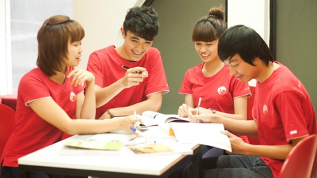 Hội thảo “Bí quyết tăng tốc tiếng Anh để học tập tại British University Vietnam” - 1 Sinh viên British University Vietnam (BUV).