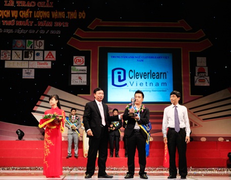 Trung tâm Anh ngữ Cleverlearn: Top 30 “Giải Thưởng Chất Lượng Vàng Thủ Đô 2012” - 1 Trung tâm Anh ngữ Cleverlearn: Top 30 “Giải Thưởng Chất Lượng Vàng Thủ Đô 2012”
