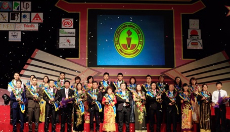 Trung tâm Anh ngữ Cleverlearn: Top 30 “Giải Thưởng Chất Lượng Vàng Thủ Đô 2012” - 2 Trung tâm Anh ngữ Cleverlearn: Top 30 “Giải Thưởng Chất Lượng Vàng Thủ Đô 2012”