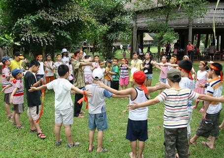 Trường Anh ngữ quốc tế Apec - Lựa chọn mới cho một thế hệ năng động - 2 Tiết học ngoại khóa của học sinh Trường Anh ngữ quốc tế Apec.