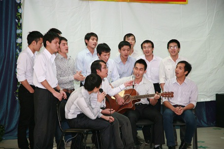 Xin hát mãi về anh - người lính bộ đội Cụ Hồ.