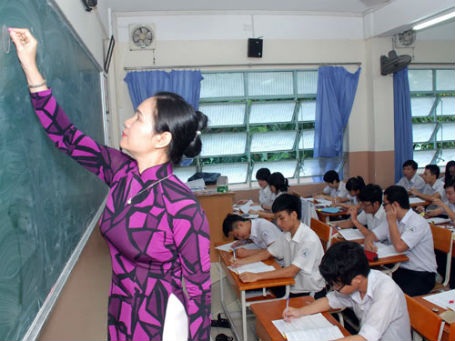 Học sinh Trường THPT Lương Thế Vinh (TPHCM) trong giờ học.