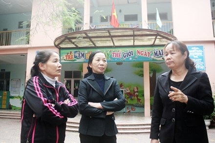 Hàng chục bà giáo già kêu cứu - 1 Hàng chục bà giáo già kêu cứu