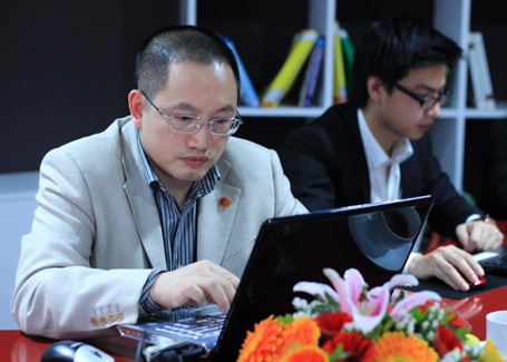 Tư vấn tuyển sinh và chương trình học bổng toàn phần vào ĐH FPT - 2 Tư vấn tuyển sinh và chương trình học bổng toàn phần vào ĐH FPT