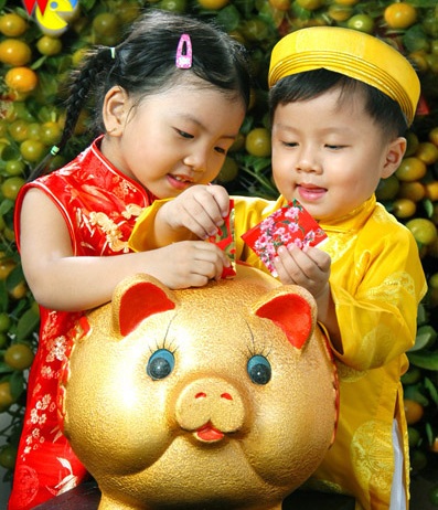 Mừng tuổi trẻ em và việc hình thành thói quen, nhân cách - 1 Mừng tuổi trẻ em và việc hình thành thói quen, nhân cách