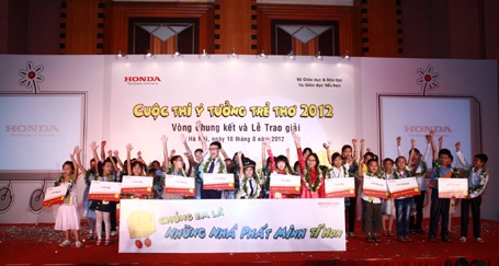Phát động cuộc thi Ý tưởng Trẻ thơ 2013 - 1 Lễ trao giải cuộc thi Ý tưởng Trẻ thơ 2012