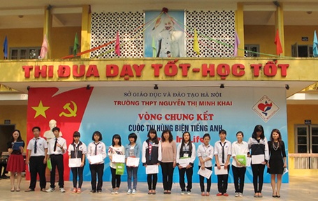 Trung tâm Anh Ngữ Kella - Lựa chọn mới cho một thế hệ năng động - 2 Vòng loại cuộc thi hùng biện tiếng Anh Kella in Life tại Trường THPT Nguyễn Thị Minh Khai (Hà Nội)